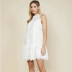 Skies Are Blue White Eyelet Tiered Mini Dress sz.S